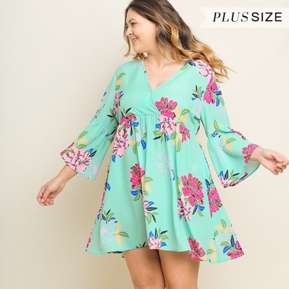 Umgee Dresses & Skirts - Umgee Plus Mint Floral Keyhole Back Babydoll Dress